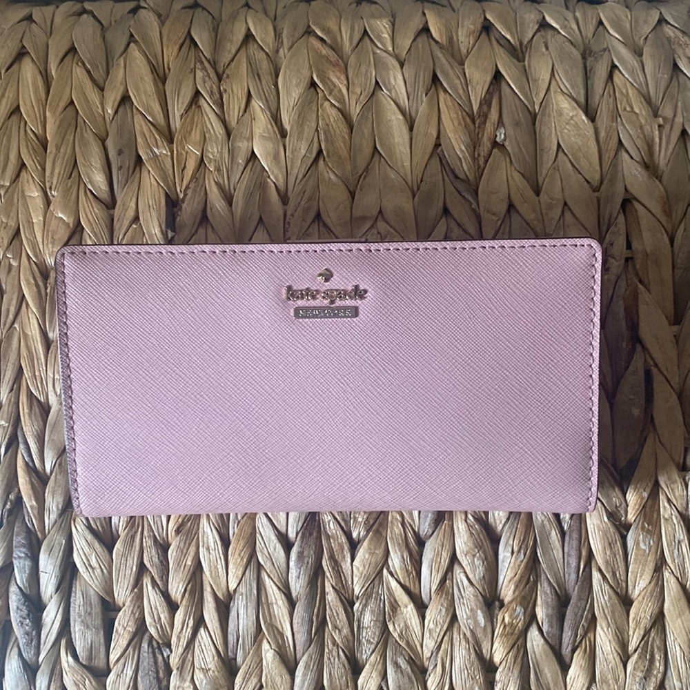 Tory Burch Pink wallet